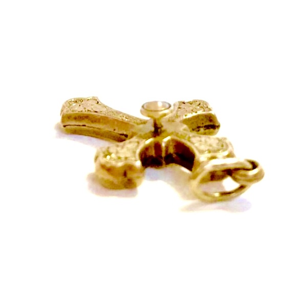 14k Cross Pendant SALE - Picture 6 of 7